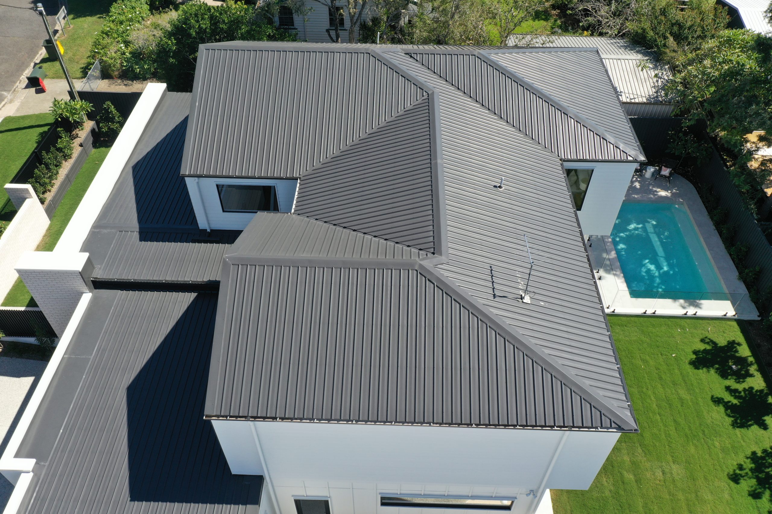 metal roofing - roofing services moorooka